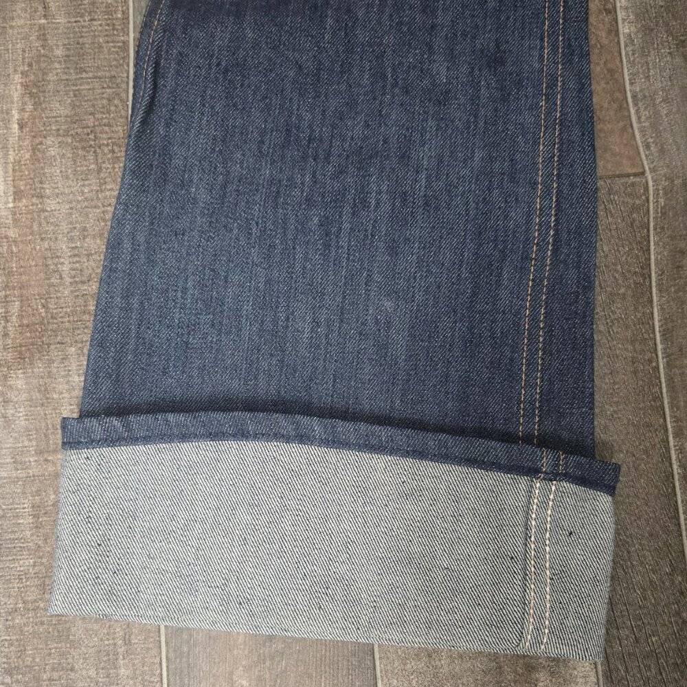 Stylish Vintage flared blue denim jeans. 31 x 36 size. Never worn. Thick Denim - Picture 6 of 10